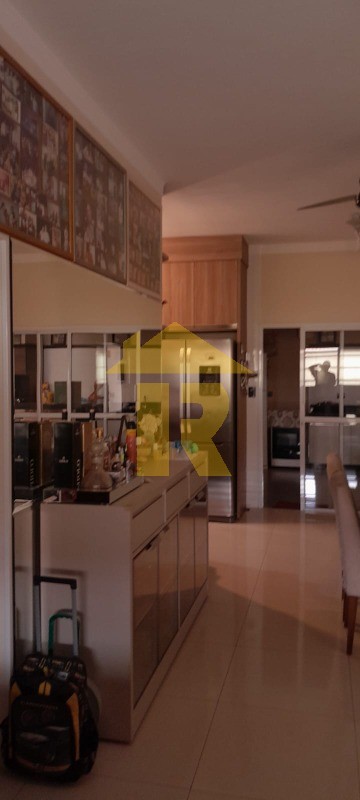 Casa com 2 quartos à venda, 190m² — foto 23 de 39