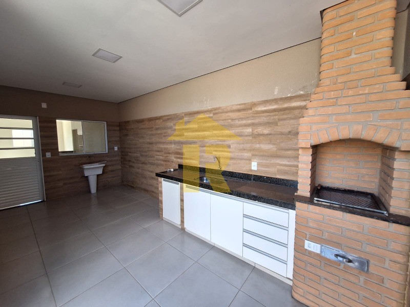 Casa com 3 quartos à venda e aluguel, 120m² — foto 13 de 32