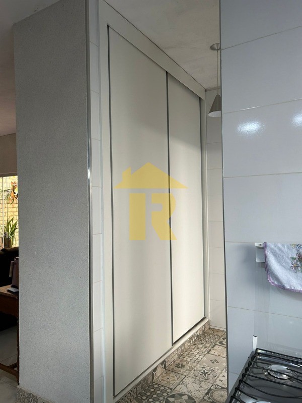 Casa com 3 quartos à venda, 170m² — foto 19 de 28