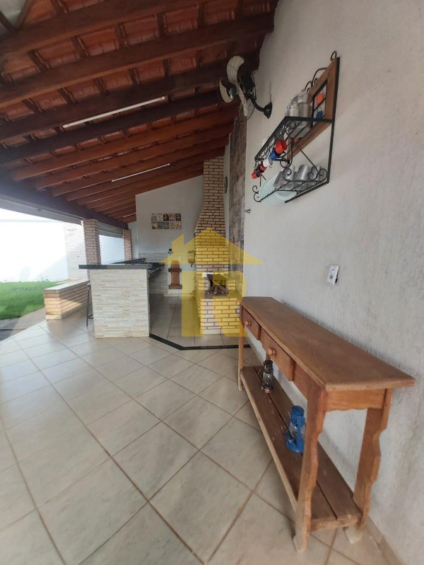 Casa com 3 quartos à venda e aluguel, 210m² — foto 45 de 46