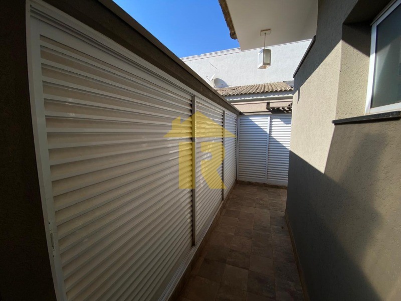 Casa de Condomínio com 3 quartos à venda, 300m² — foto 28 de 28