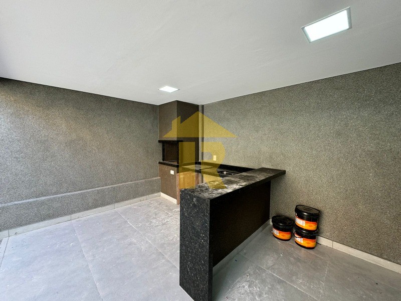 Casa com 3 quartos à venda, 120m² — foto 18 de 24