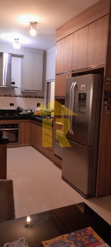 Casa com 2 quartos à venda, 190m² — foto 18 de 39