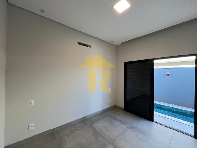 Casa de Condomínio com 3 quartos à venda, 240m² — foto 16 de 28