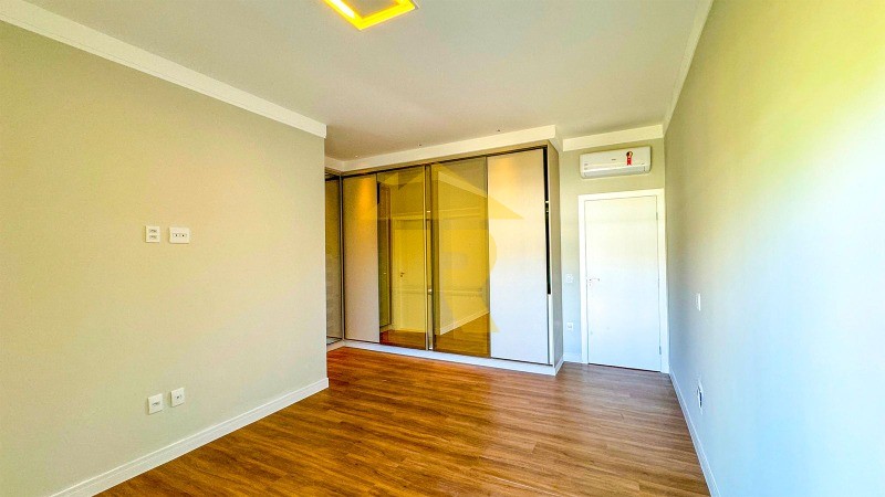 Casa de Condomínio com 4 quartos à venda, 550m² — foto 23 de 30
