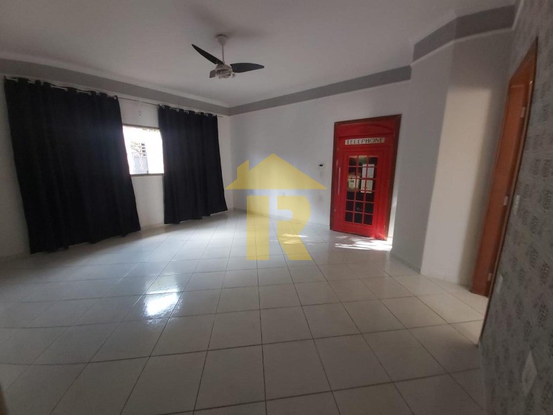 Casa com 3 quartos à venda e aluguel, 210m² — foto 7 de 46