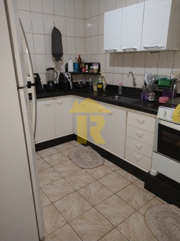 Casa com 2 quartos à venda, 98m² — foto 24 de 33