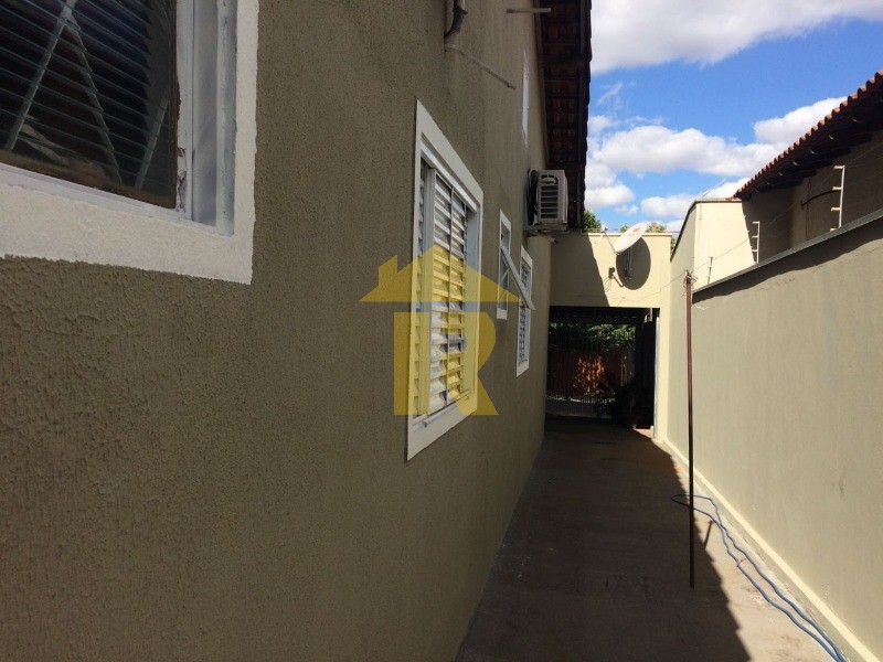 Casa com 4 quartos à venda, 165m² — foto 19 de 21