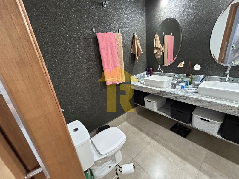 Casa com 3 quartos à venda, 170m² — foto 13 de 28