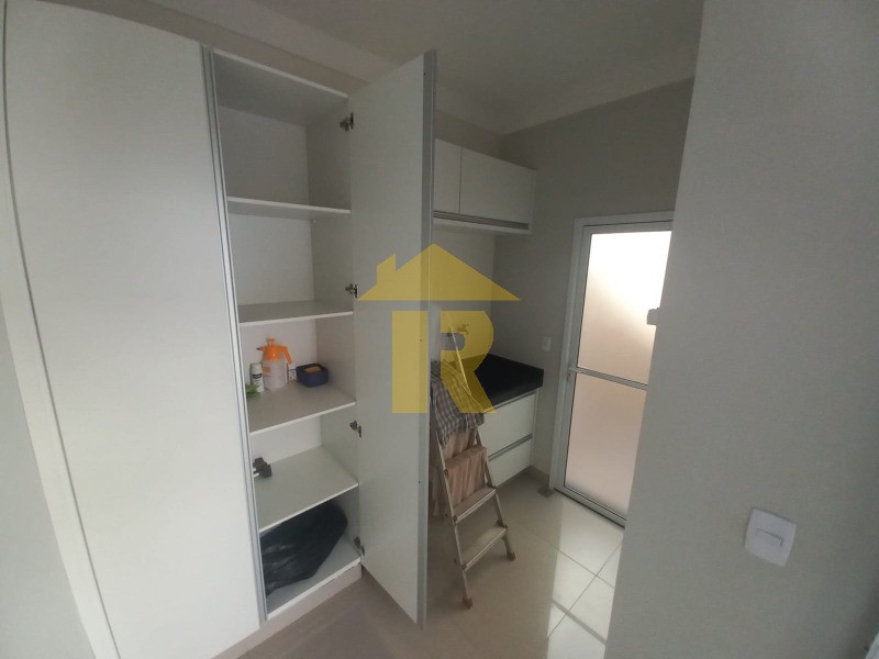 Casa de Condomínio com 3 quartos à venda, 160m² — foto 14 de 17