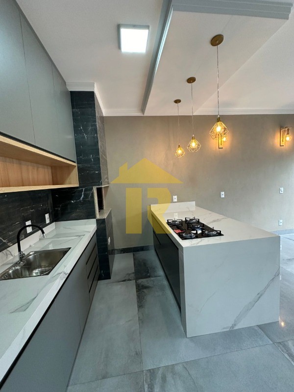 Casa com 3 quartos à venda, 120m² — foto 25 de 39