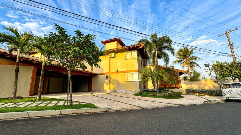Casa de Condomínio com 4 quartos à venda, 800m² — foto 1 de 28