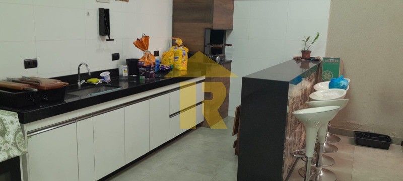 Casa com 2 quartos à venda, 190m² — foto 26 de 39