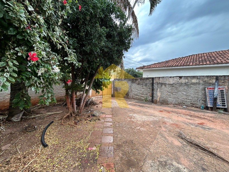 Casa com 3 quartos à venda, 100m² — foto 3 de 10