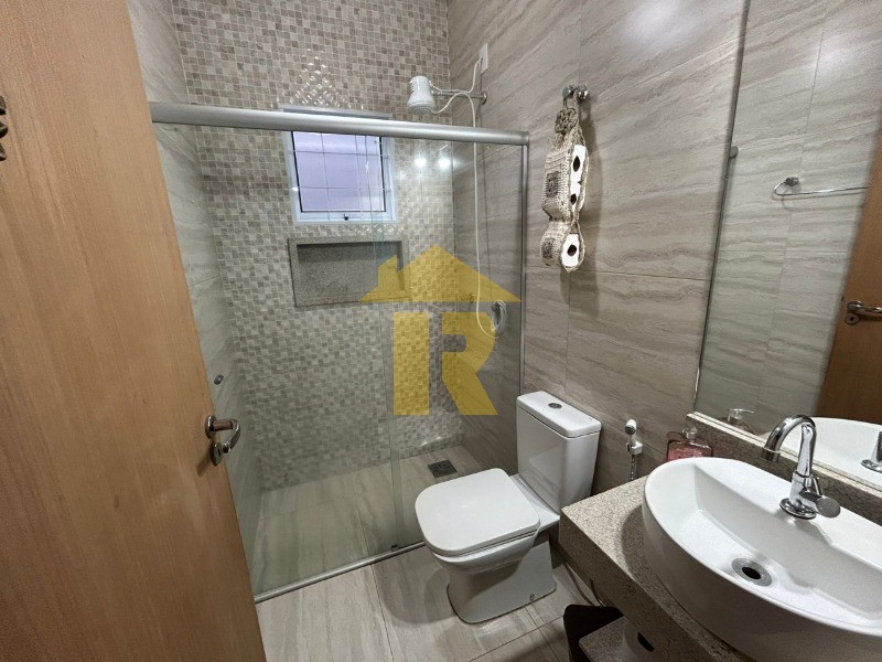 Casa com 3 quartos à venda, 170m² — foto 16 de 28