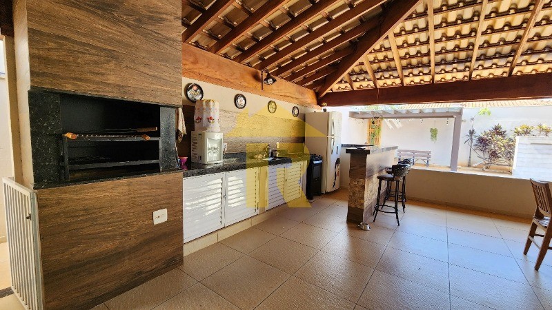 Casa de Condomínio com 3 quartos à venda, 336m² — foto 21 de 27
