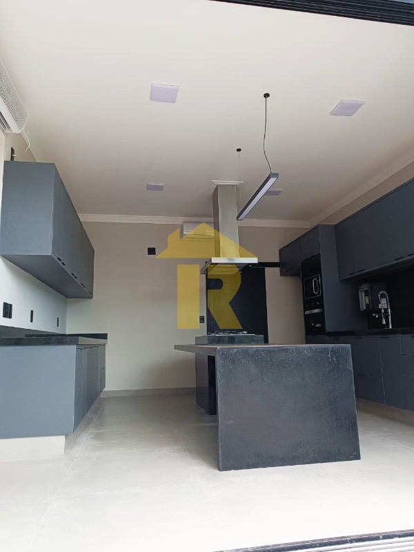 Casa de Condomínio com 3 quartos à venda, 157m² — foto 8 de 23