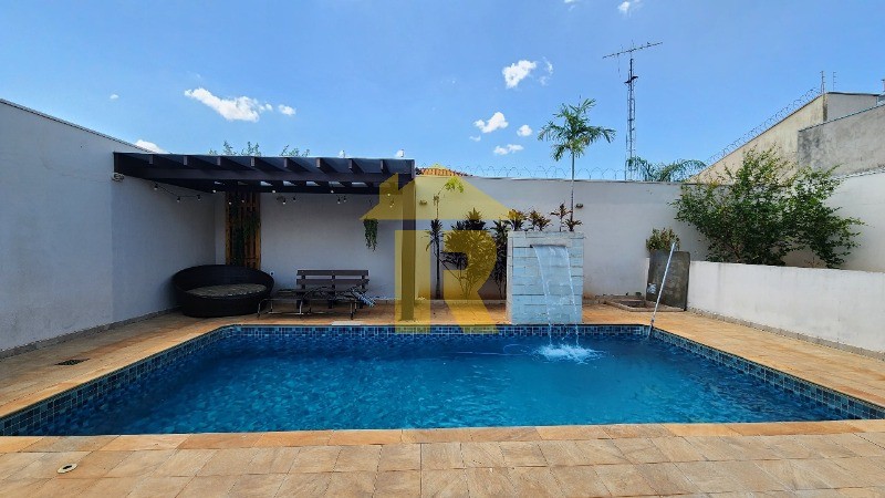 Casa de Condomínio com 3 quartos à venda, 336m² — foto 23 de 27
