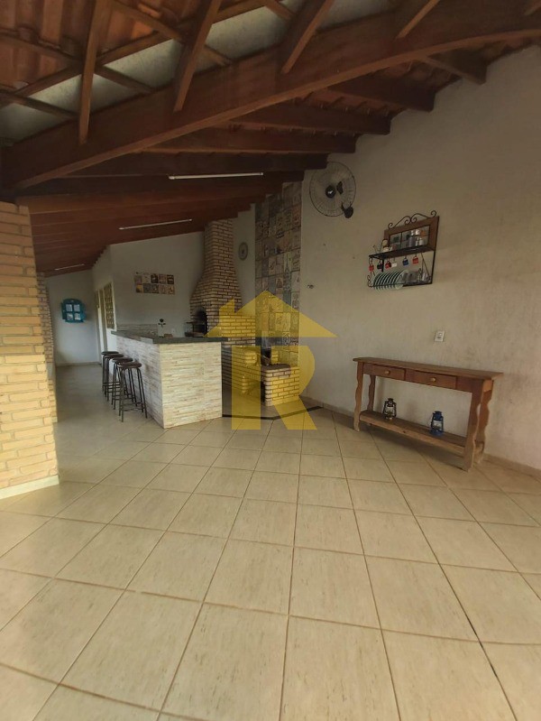 Casa com 3 quartos à venda e aluguel, 210m² — foto 36 de 46