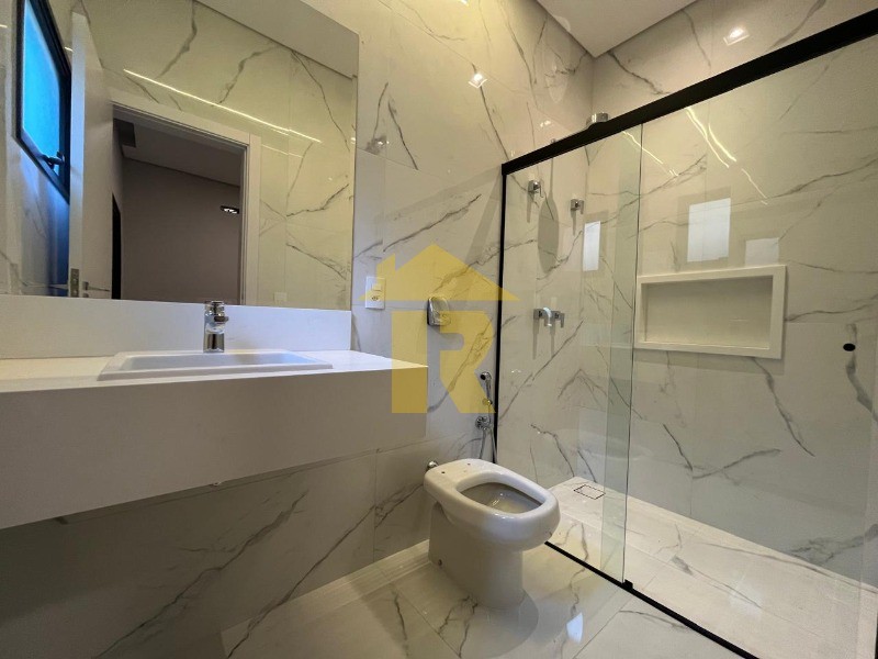 Casa de Condomínio com 3 quartos à venda, 240m² — foto 9 de 28