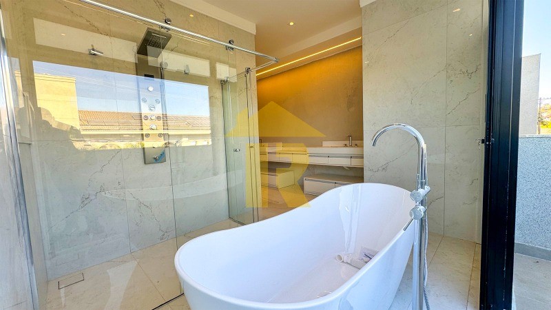 Casa de Condomínio com 4 quartos à venda, 550m² — foto 18 de 30