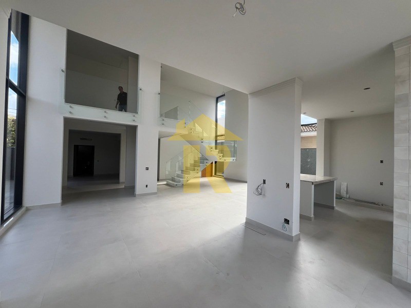 Casa de Condomínio com 3 quartos à venda, 400m² — foto 6 de 25