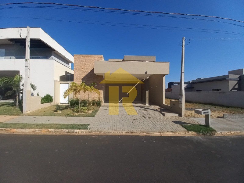 Casa de Condomínio com 3 quartos à venda, 160m² — foto 1 de 17
