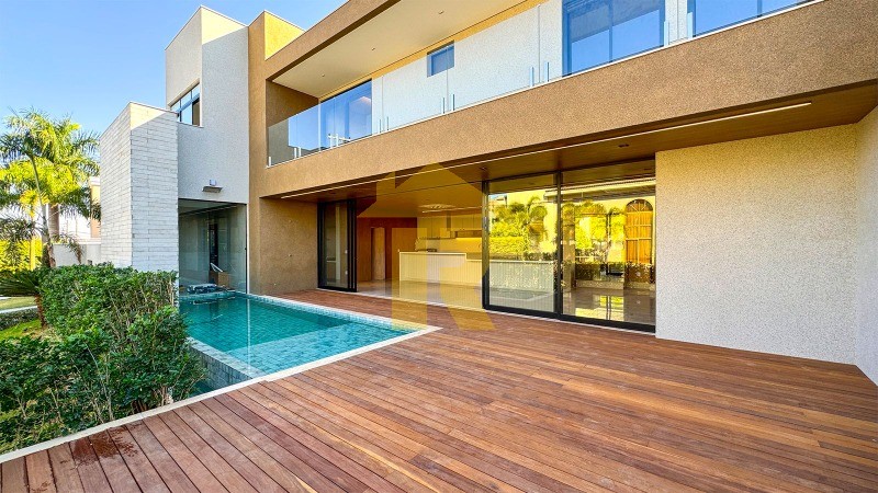 Casa de Condomínio com 4 quartos à venda, 550m² — foto 29 de 30