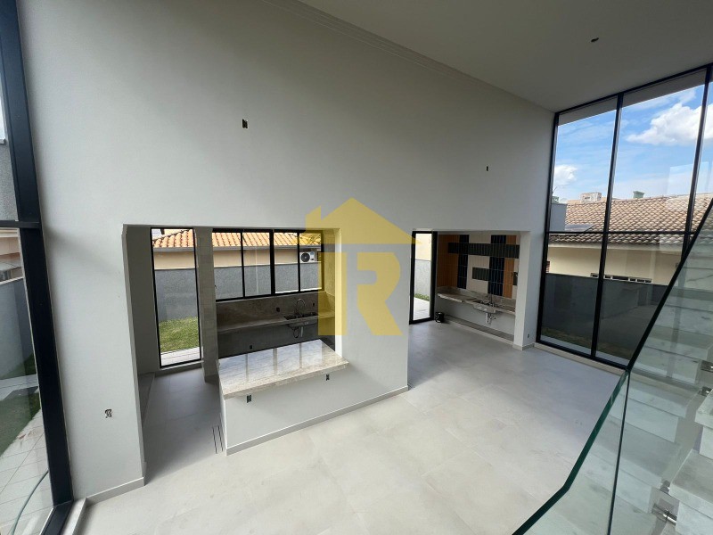Casa de Condomínio com 3 quartos à venda, 400m² — foto 4 de 25