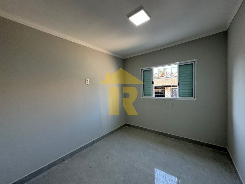 Casa com 3 quartos à venda, 120m² — foto 8 de 24
