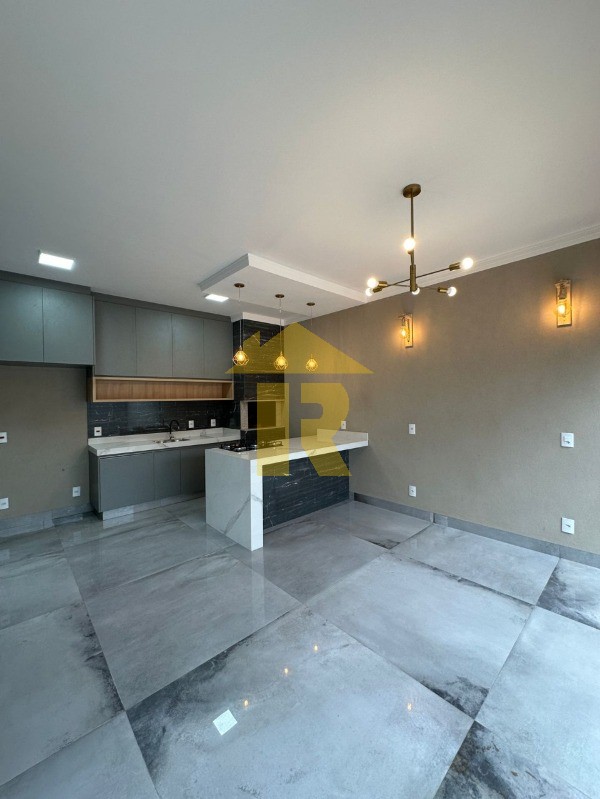 Casa com 3 quartos à venda, 120m² — foto 23 de 39