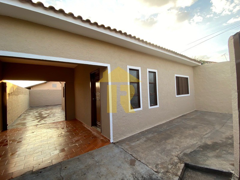Casa com 2 quartos à venda, 94m² — foto 1 de 18