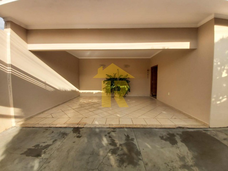 Casa com 3 quartos à venda e aluguel, 210m² — foto 5 de 46