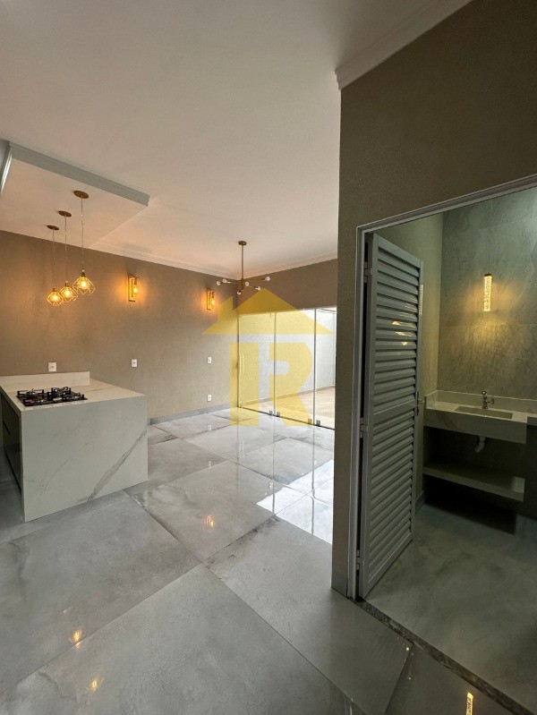 Casa com 3 quartos à venda, 120m² — foto 34 de 39