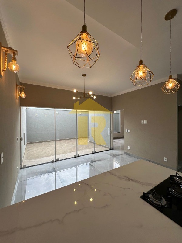 Casa com 3 quartos à venda, 120m² — foto 31 de 39