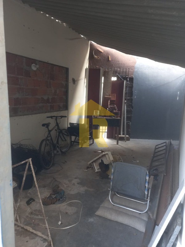 Casa com 3 quartos à venda, 300m² — foto 21 de 22