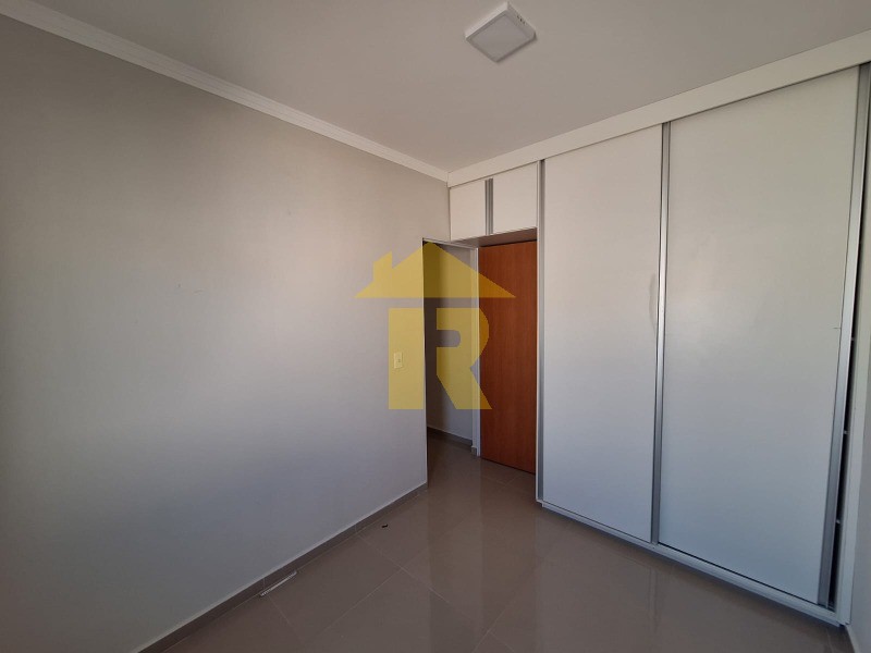 Casa com 3 quartos à venda e aluguel, 120m² — foto 25 de 32