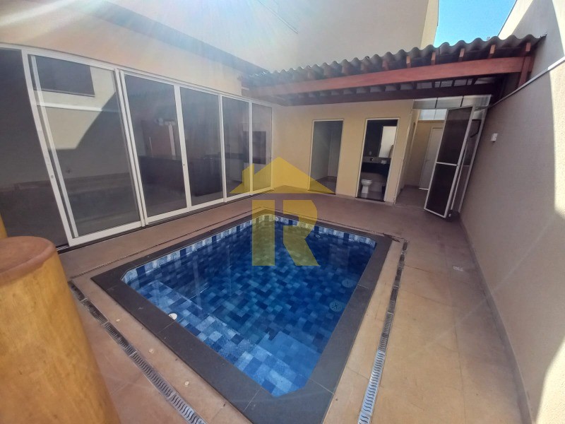 Casa de Condomínio com 3 quartos à venda, 160m² — foto 5 de 17