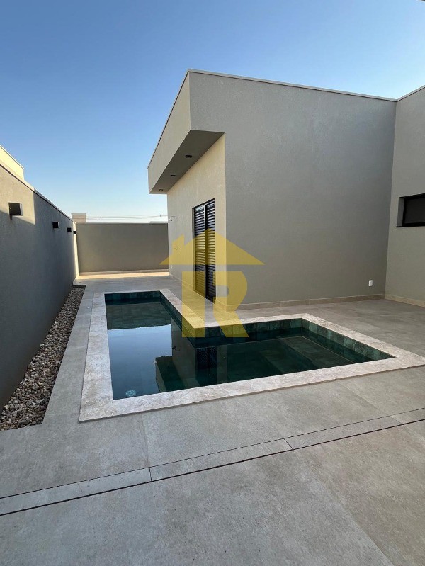 Casa de Condomínio com 3 quartos à venda, 240m² — foto 25 de 28