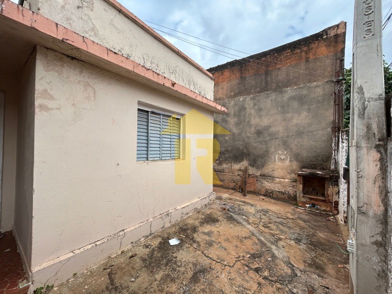 Casa com 3 quartos à venda, 100m² — foto 8 de 10