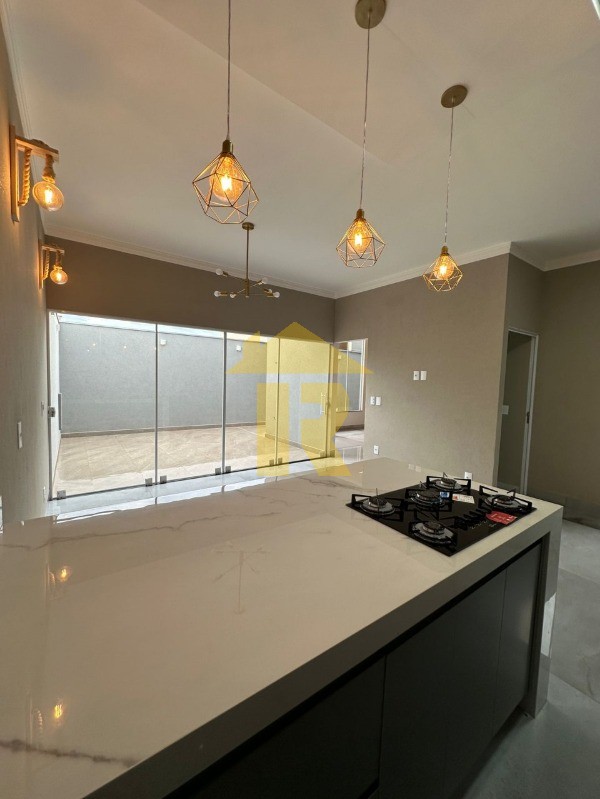 Casa com 3 quartos à venda, 120m² — foto 28 de 39