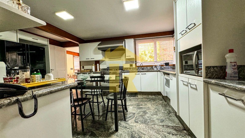 Casa de Condomínio com 4 quartos à venda, 800m² — foto 12 de 28