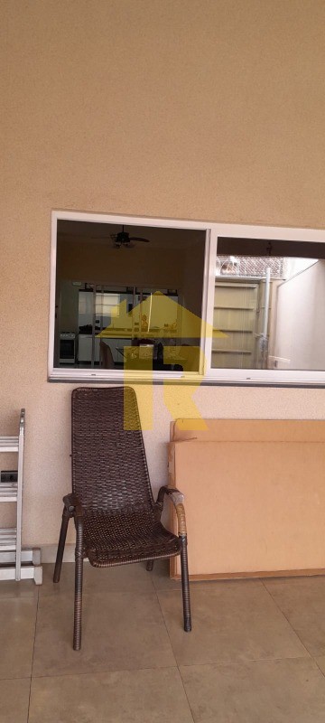 Casa com 2 quartos à venda, 190m² — foto 33 de 39