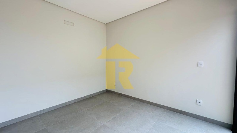 Casa de Condomínio com 3 quartos à venda, 160m² — foto 12 de 19
