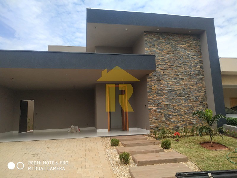 Casa de Condomínio com 3 quartos à venda, 160m² — foto 1 de 44