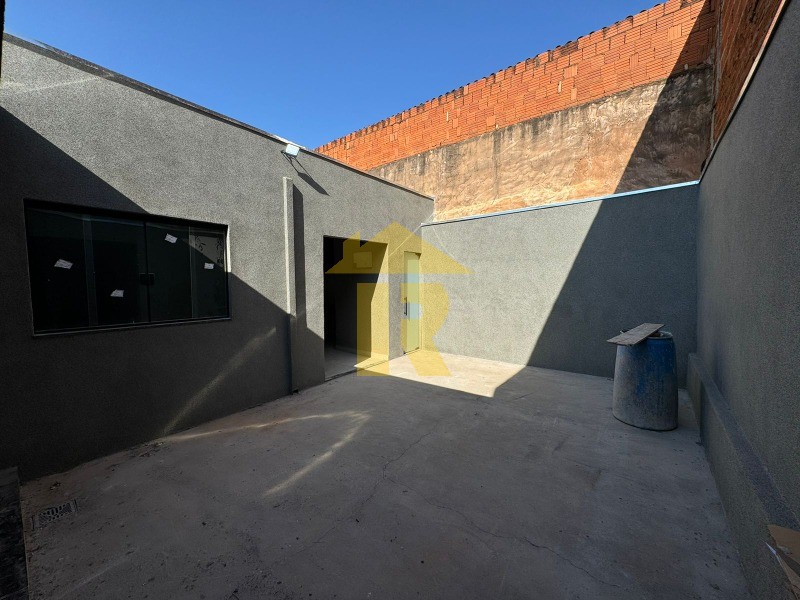 Casa com 3 quartos à venda, 120m² — foto 20 de 24