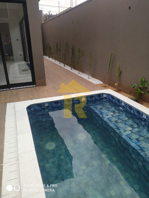 Casa de Condomínio com 3 quartos à venda, 160m² — foto 21 de 44