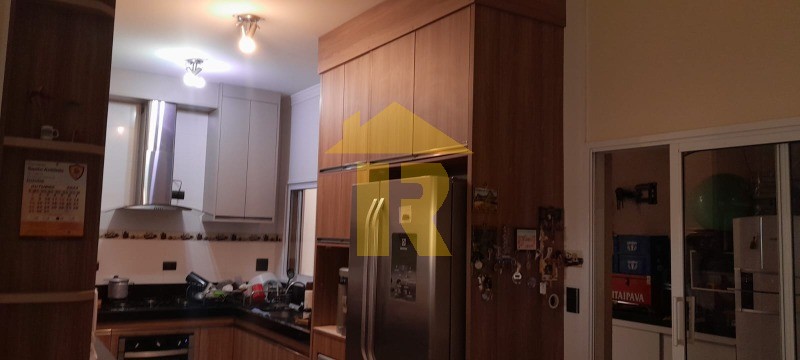 Casa com 2 quartos à venda, 190m² — foto 19 de 39