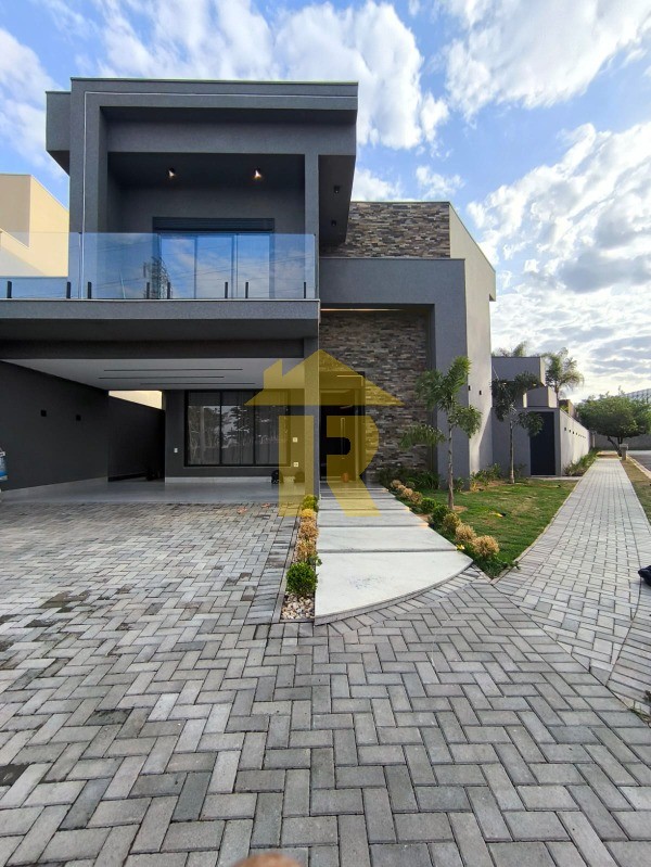 Casa de Condomínio com 4 quartos à venda, 273m² — foto 2 de 21