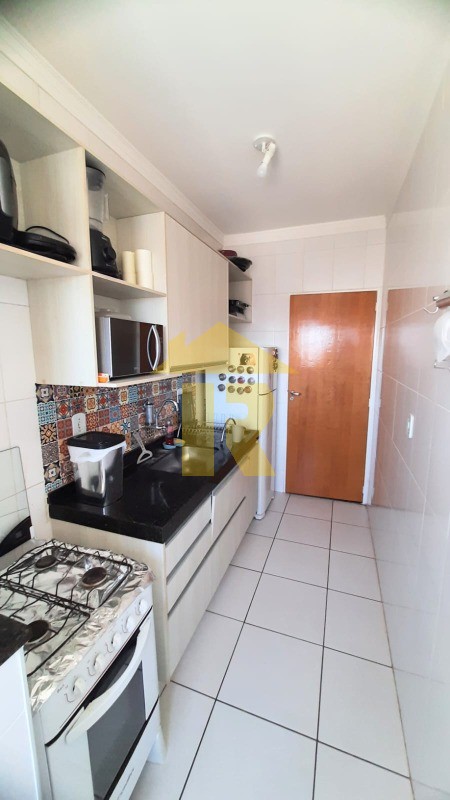 Apartamento com 2 quartos à venda, 77m² — foto 18 de 22